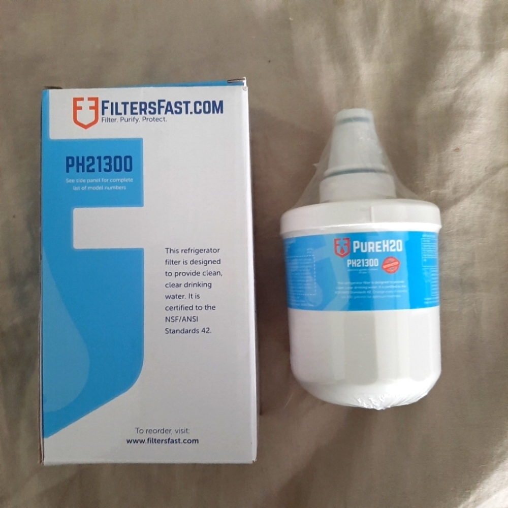 PureH2O PH21300 Refrigerator Water Filter